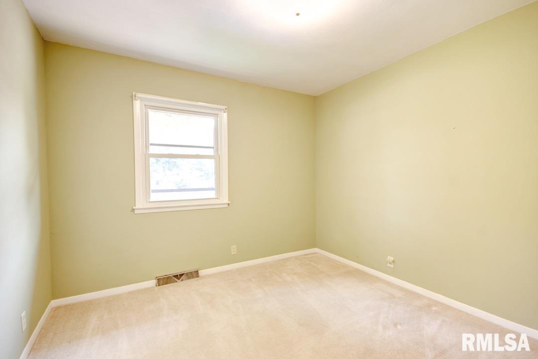 28 Scarlet Lane Springfield, IL 62704 - Photo 10 of 32 Gallery Image 10