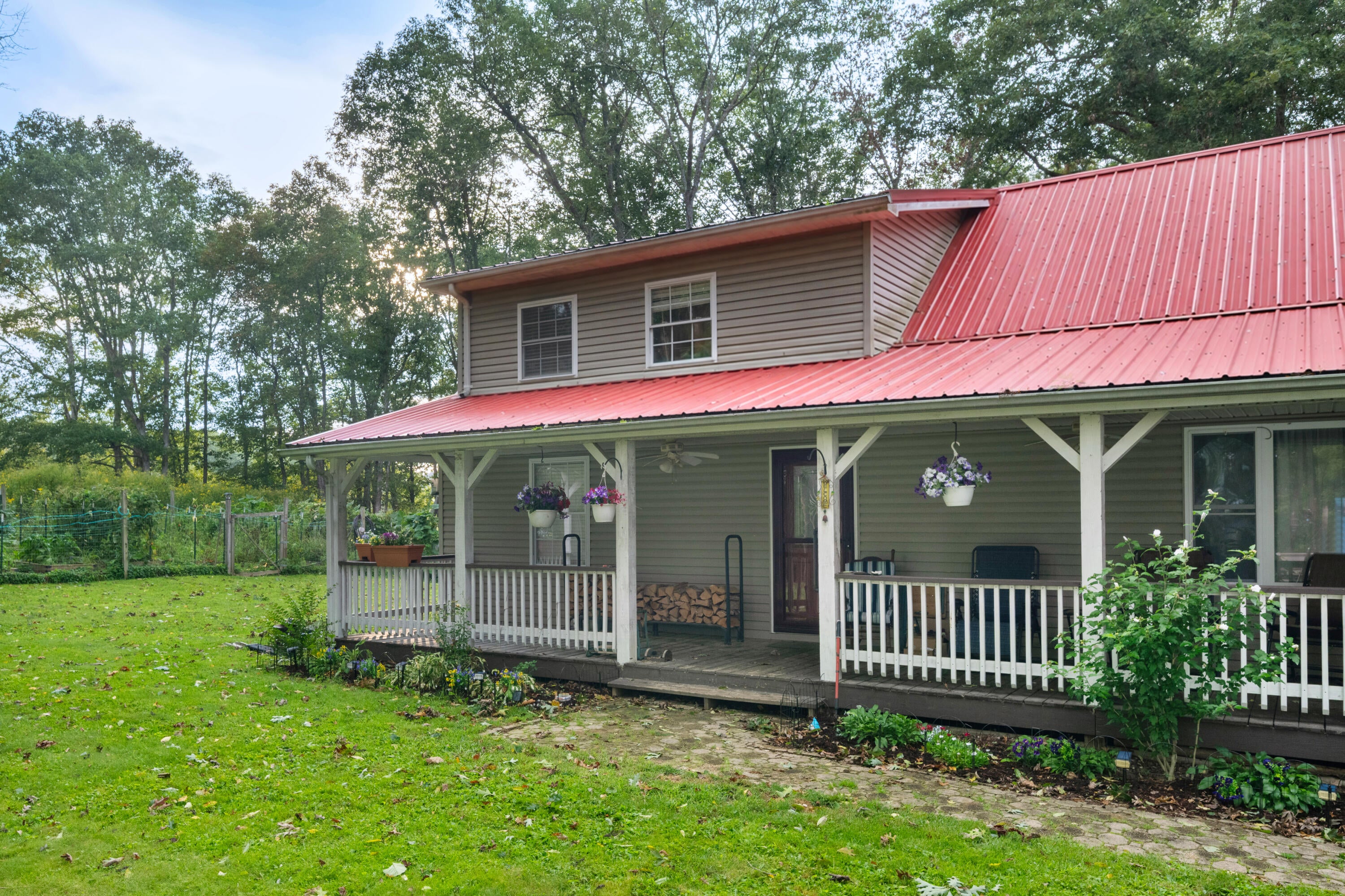 2899 Brownstown Road Renick, WV 24966 - Photo 5 of 55 Gallery Image 5