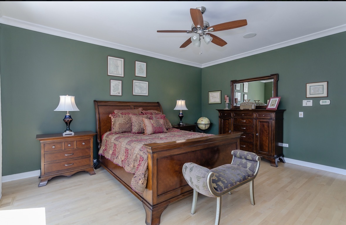 1125 West Monroe Street Chicago, IL 60607 - Photo 15 of 49 a bed room with a bed and a chair