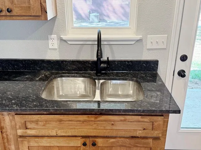 $125,900 | 106 East Lafayette Street, El Dorado Springs, MO 64744