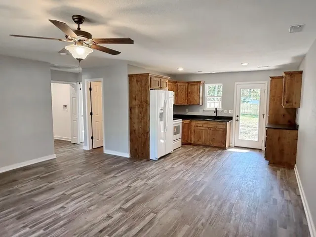 $125,900 | 106 East Lafayette Street, El Dorado Springs, MO 64744