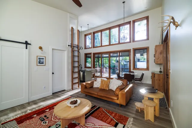 $599,000 | 51 Acorn Cove, Tracy City, TN 37387