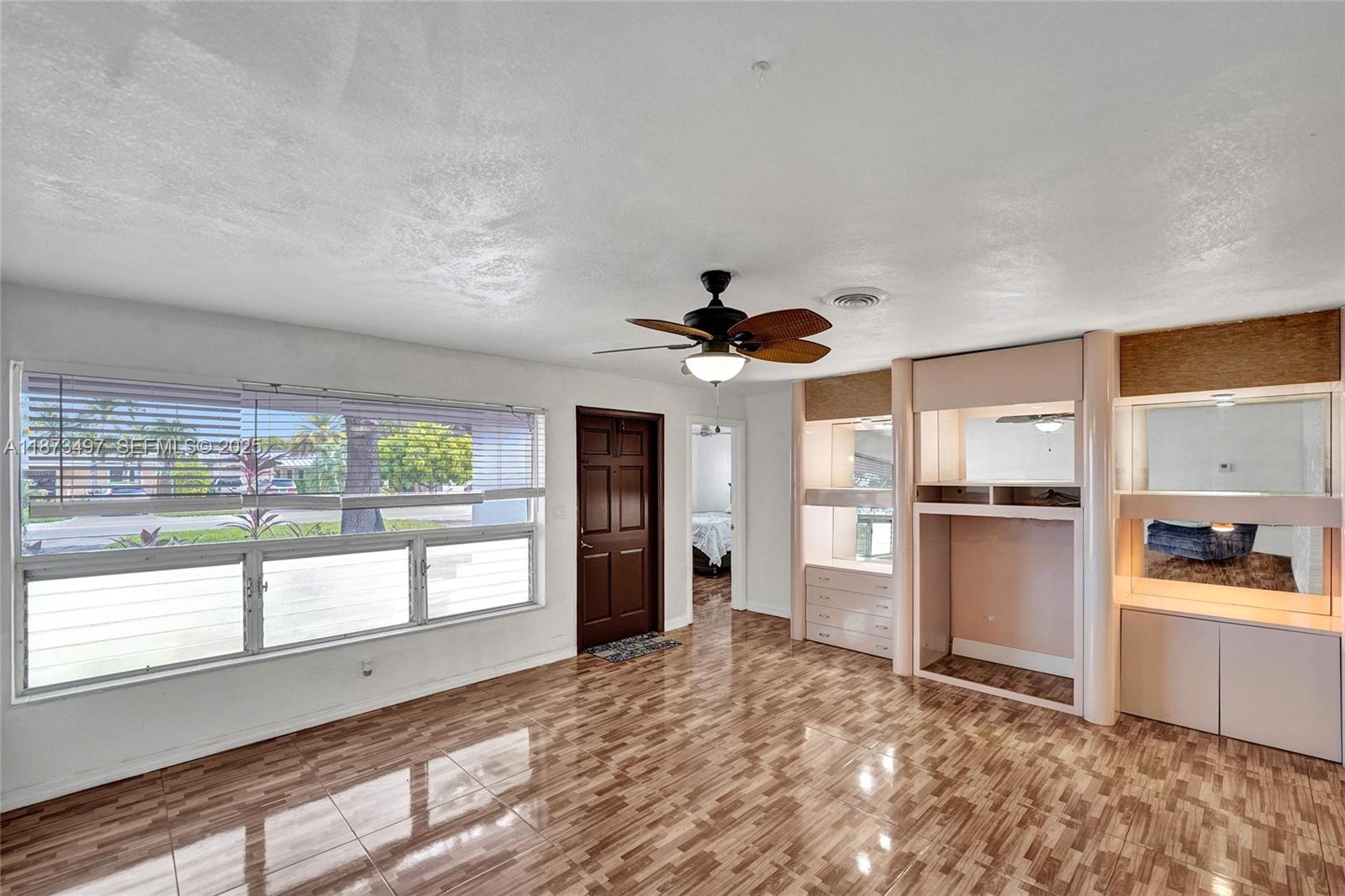 3330 Taft Street Hollywood, FL 33021 - Photo 19 of 70