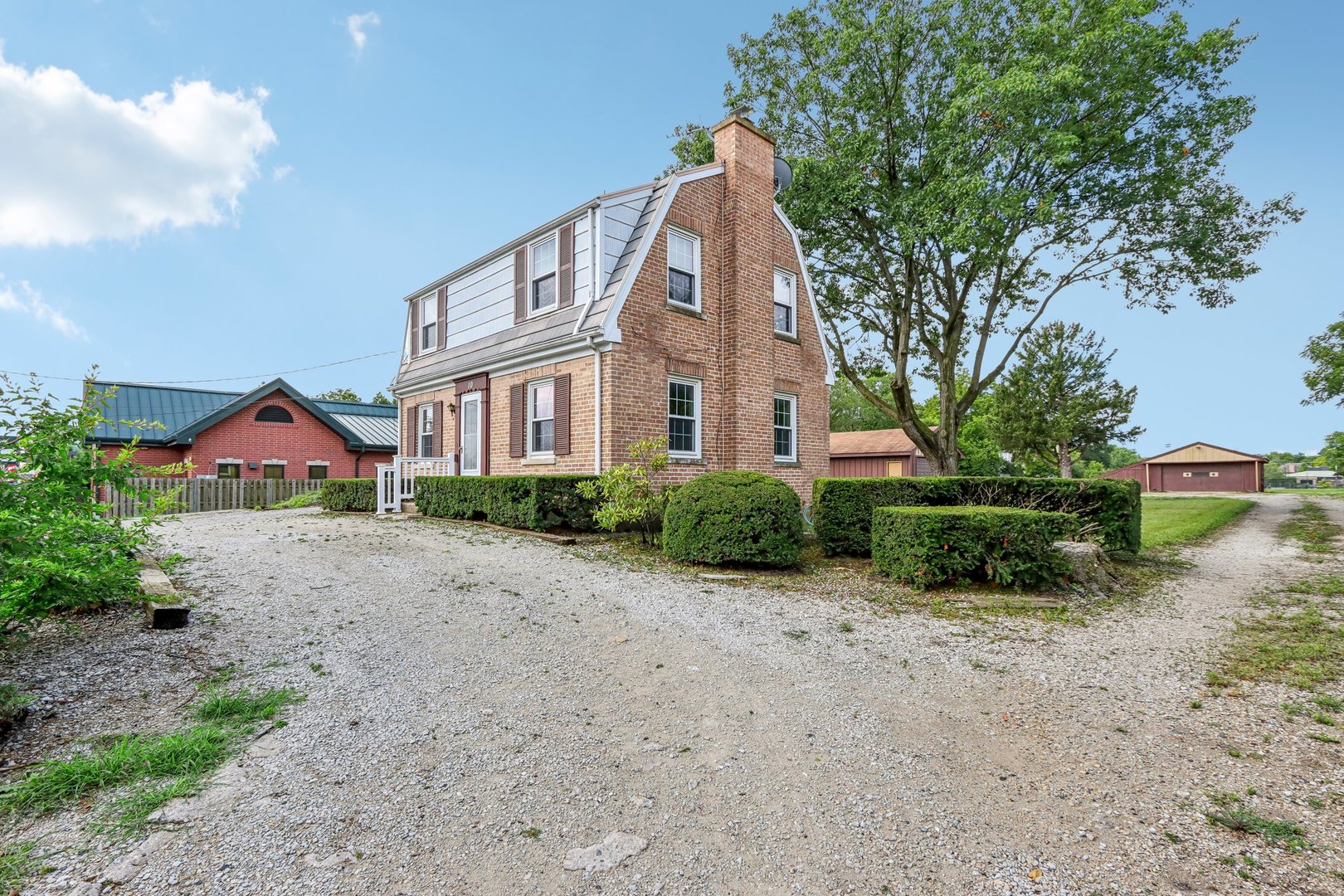 10 North Elmhurst Road Prospect Heights, IL 60070 - Photo 28 of 50 a view of a front of house with a yard
