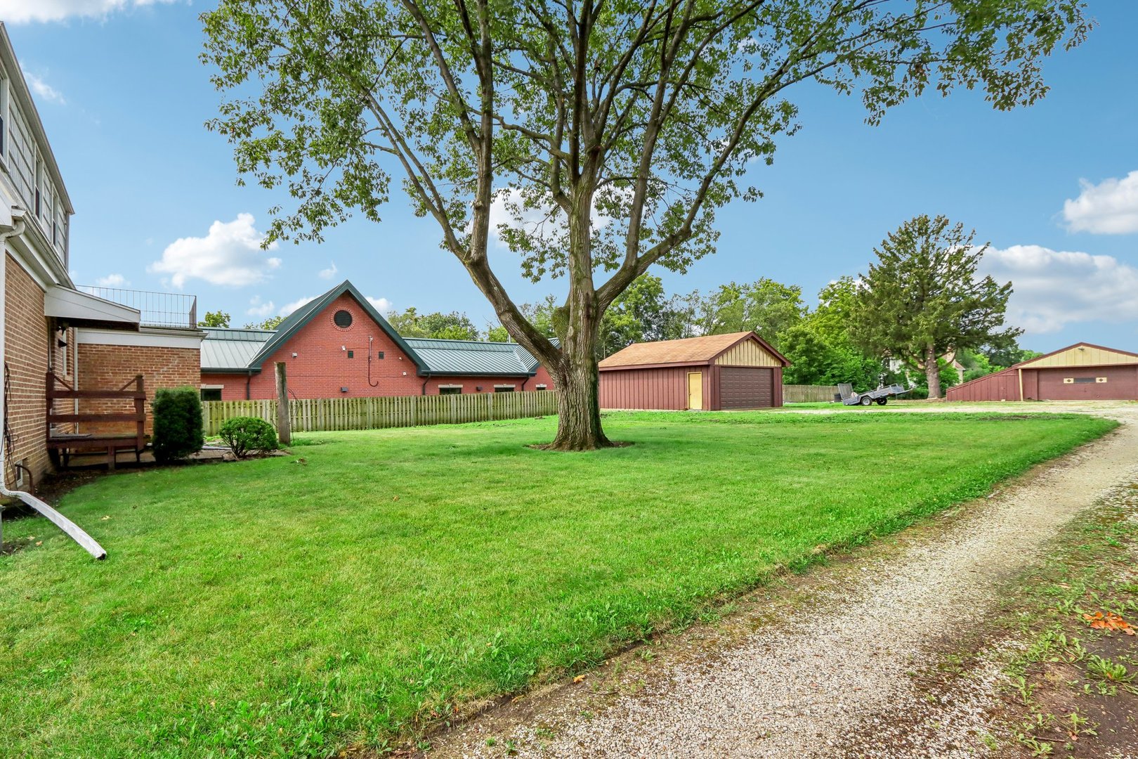 10 North Elmhurst Road Prospect Heights, IL 60070 - Photo 39 of 50 a front view of house with yard and green space