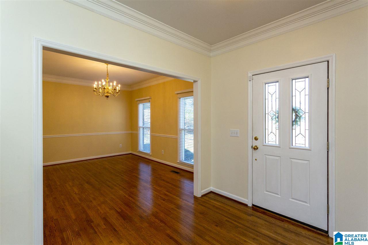 92 Maple Trace Birmingham, AL 35244 - Photo 3 of 50