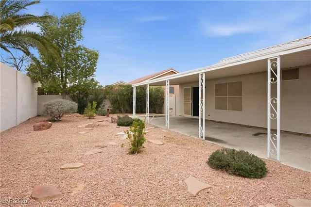 $1,900 | 427 Yarnell Drive, North Las Vegas, NV 89031