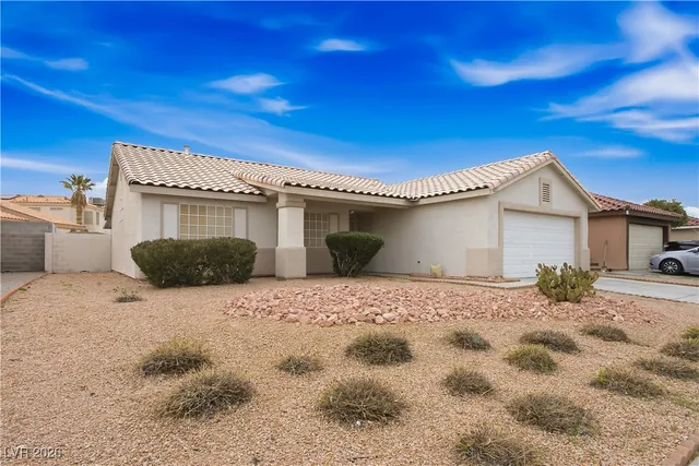 $1,900 | 427 Yarnell Drive, North Las Vegas, NV 89031