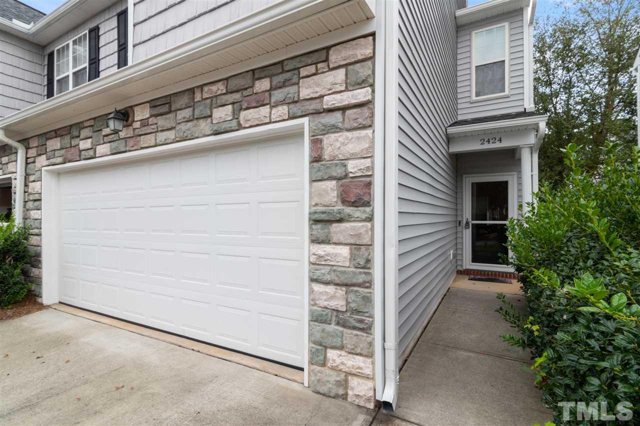 2424 Pumpkin Ridge Way Raleigh, NC 27604 - Photo 2 of 20 Gallery Image 2