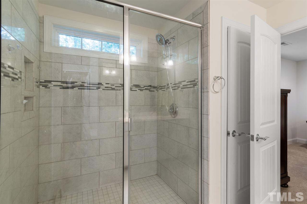 2424 Pumpkin Ridge Way Raleigh, NC 27604 - Photo 12 of 20 Gallery Image 12