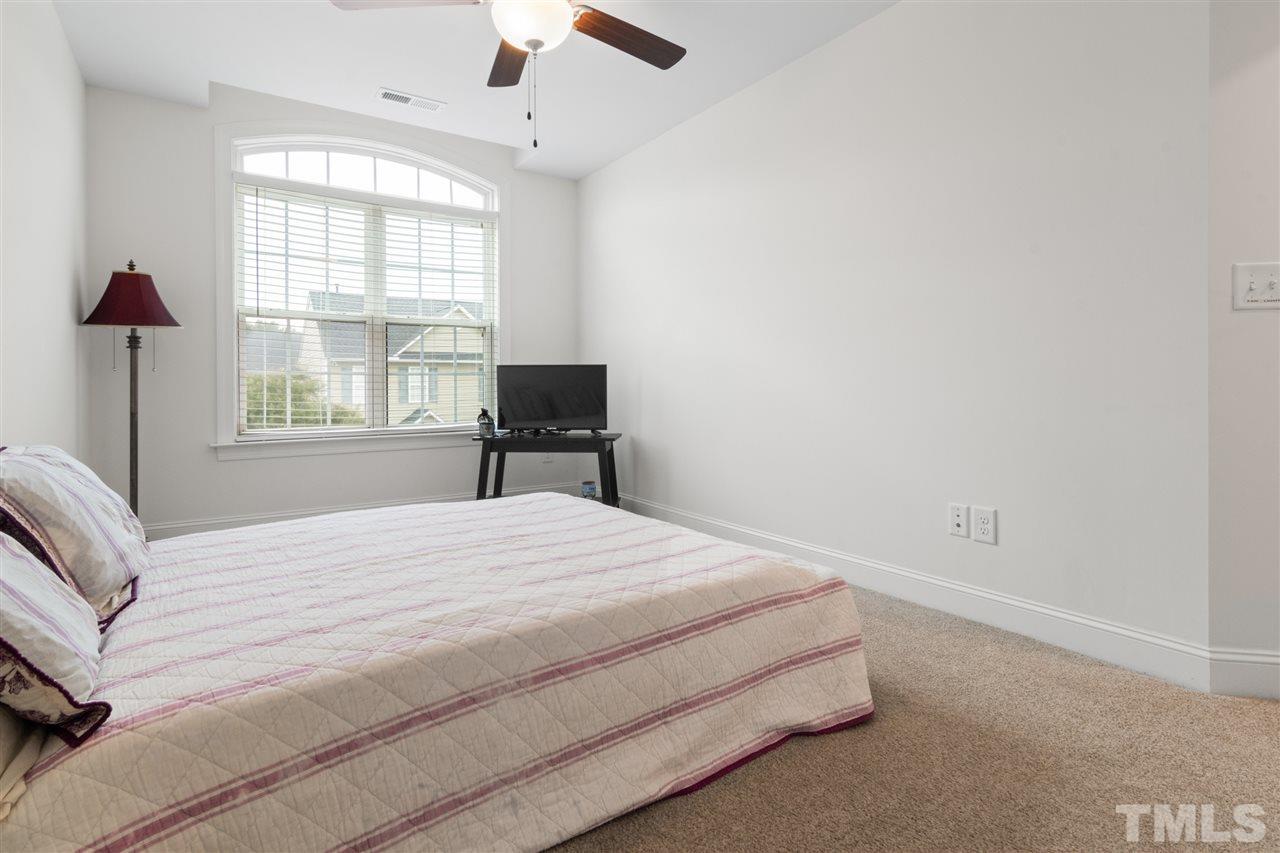 2424 Pumpkin Ridge Way Raleigh, NC 27604 - Photo 14 of 20 Gallery Image 14