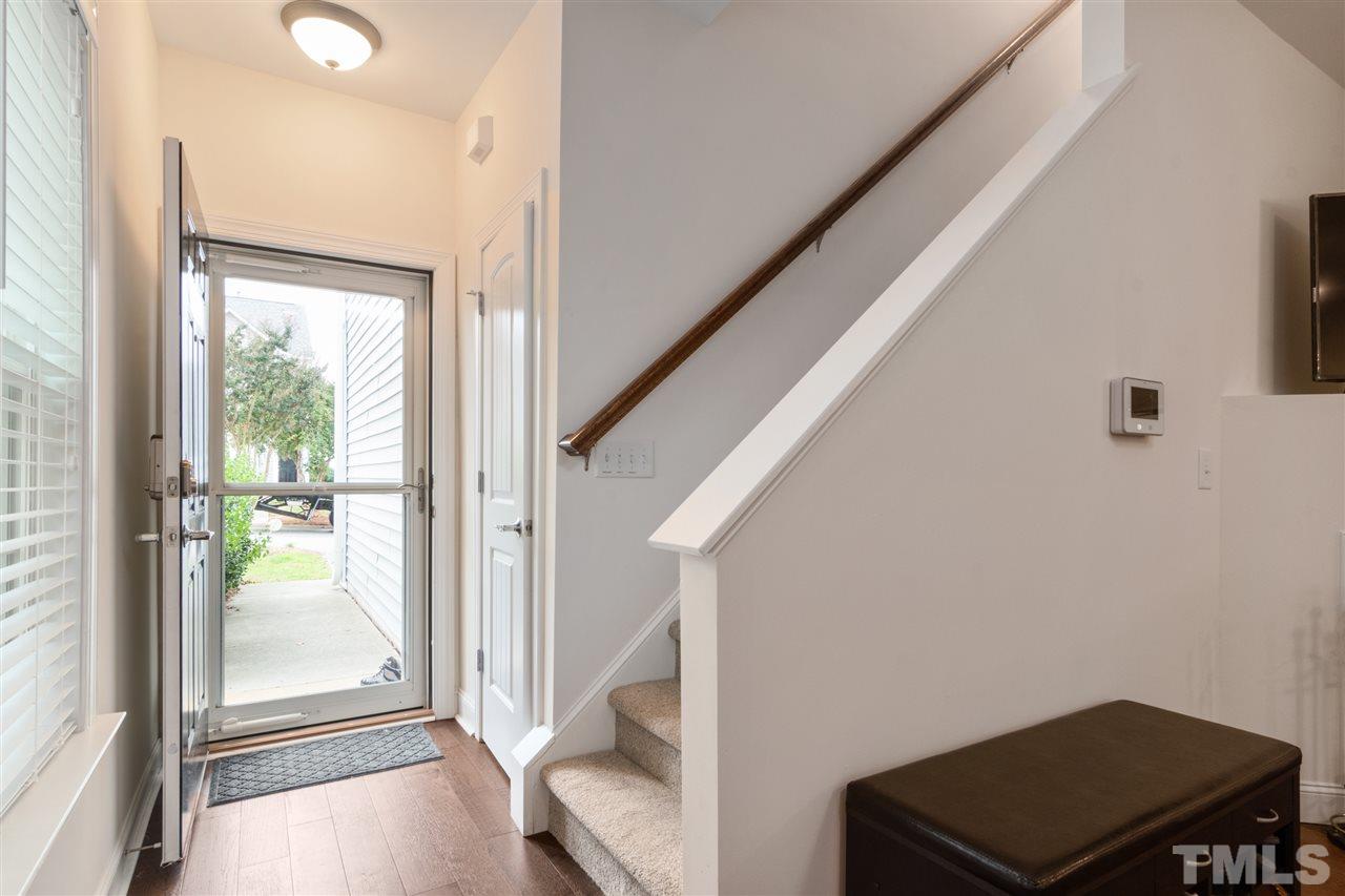 2424 Pumpkin Ridge Way Raleigh, NC 27604 - Photo 3 of 20 Gallery Image 3