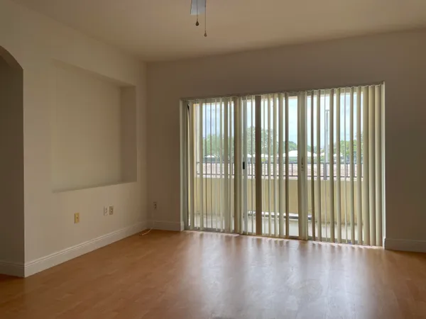 $2,000 | 1802 Belmont Place, Boynton Beach, FL 33436