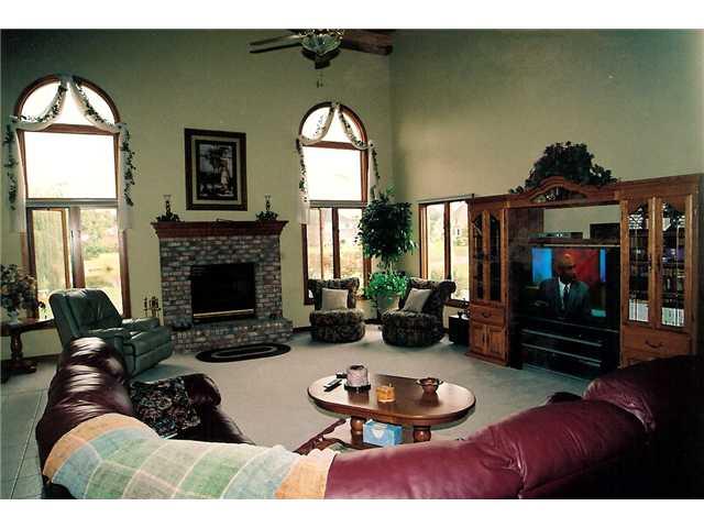 1997 Berry Road Greenwood, IN 46143 - Photo 6 of 16 Gallery Image 6