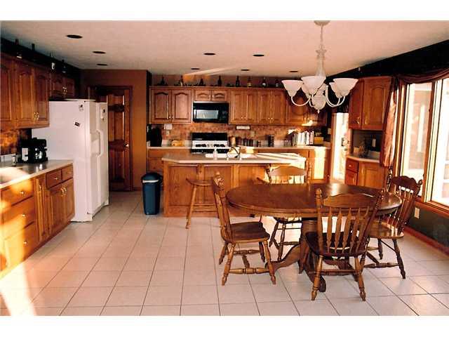 1997 Berry Road Greenwood, IN 46143 - Photo 8 of 16 Gallery Image 8