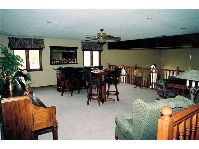 1997 Berry Road Greenwood, IN 46143 - Photo 10 of 16 Gallery Image 10