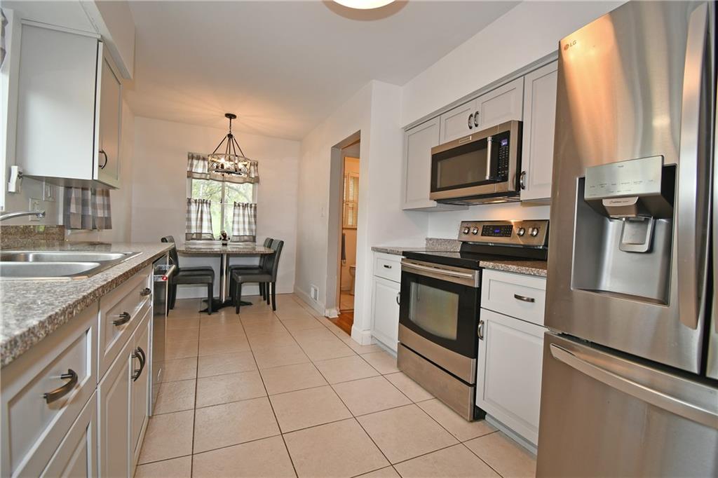 1326 Lesnett Road Pittsburgh, PA 15241 - Photo 11 of 45 Stainless steel appliances