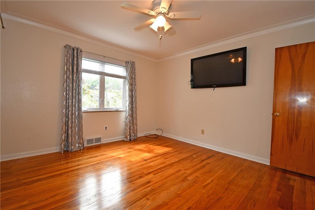 1326 Lesnett Road Pittsburgh, PA 15241 - Photo 23 of 45