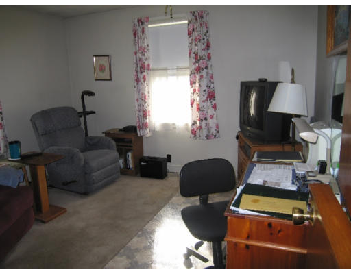9 Leroy Road Lexington, MA 02421 - Photo 5 of 9 a living room with furniture and a window