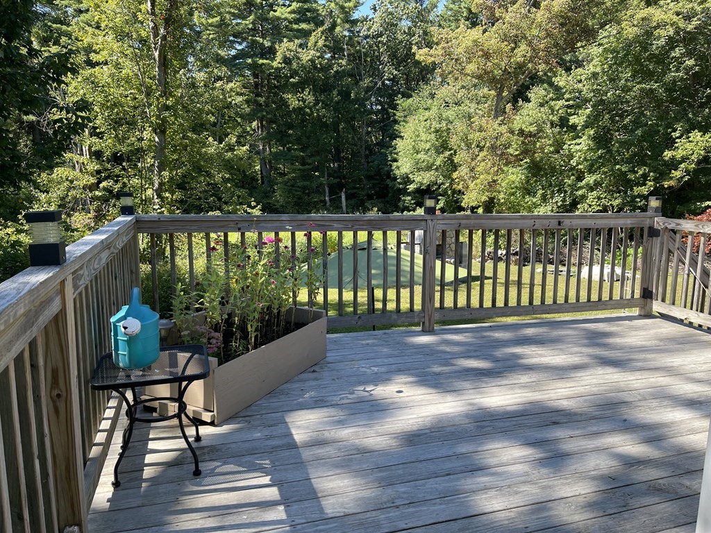 103 Brookfield Road Sturbridge, MA 01518 - Photo 11 of 18