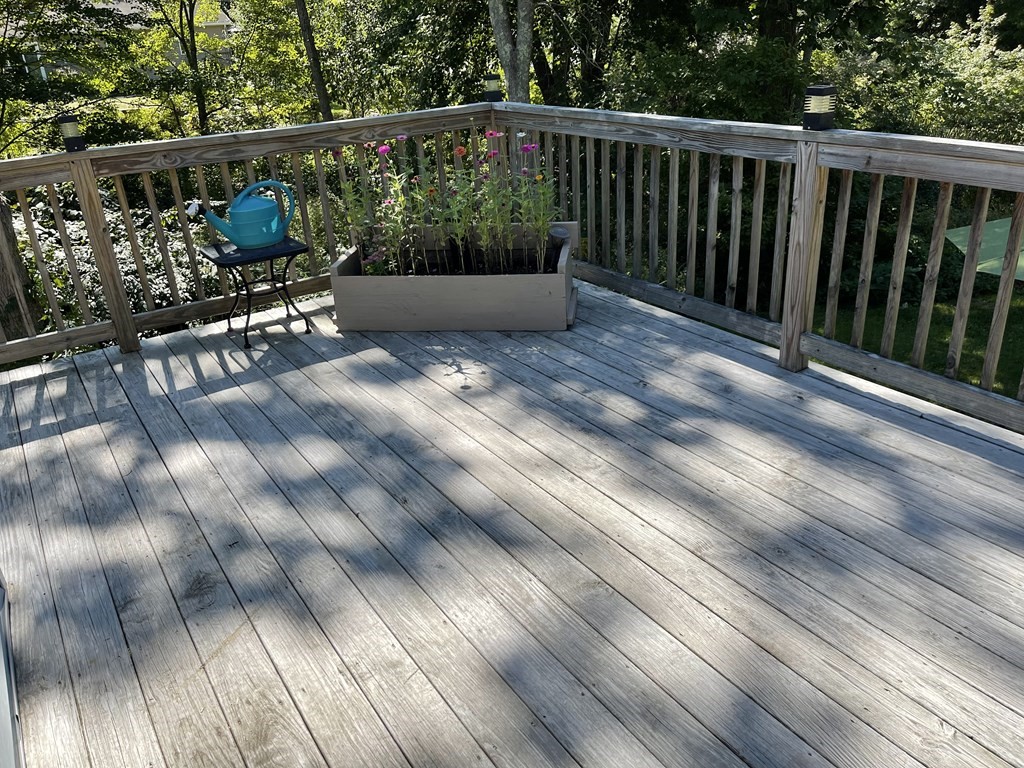 103 Brookfield Road Sturbridge, MA 01518 - Photo 12 of 18