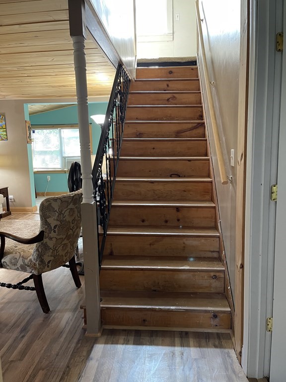 103 Brookfield Road Sturbridge, MA 01518 - Photo 15 of 18