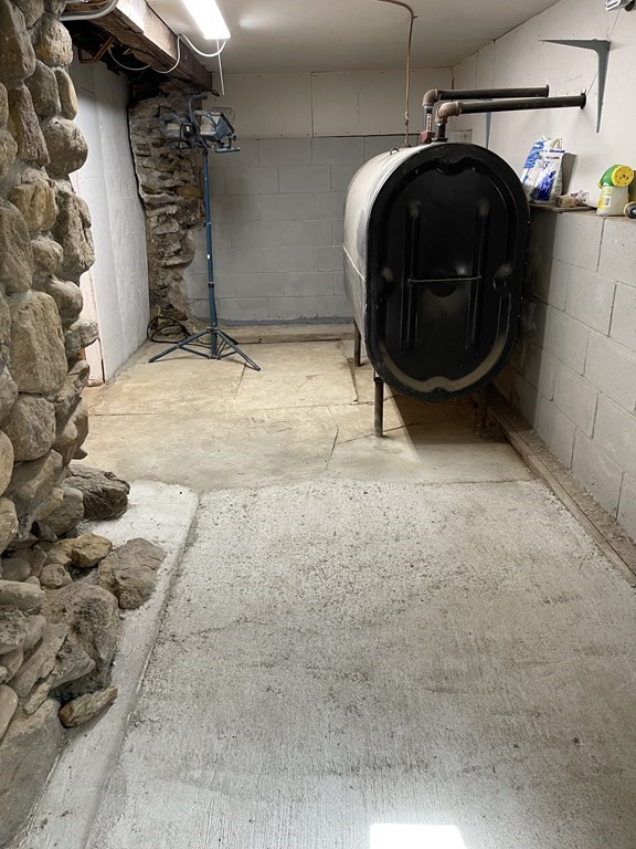 103 Brookfield Road Sturbridge, MA 01518 - Photo 16 of 18