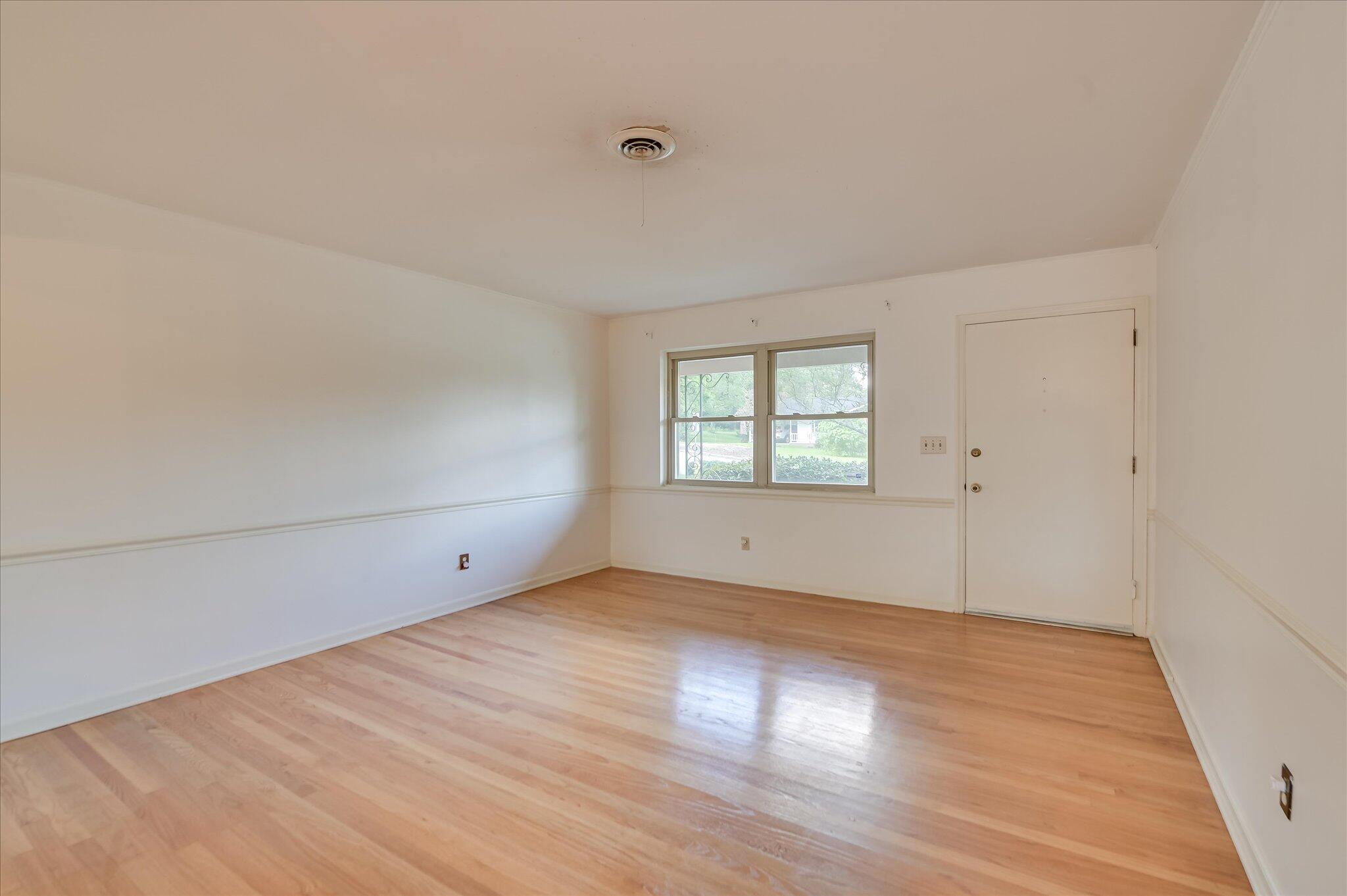 1654 Pendleton Road Augusta, GA 30904 - Photo 3 of 32 05-105