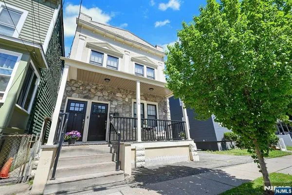 $679,000 | 14 Wheeler Street, Montclair, NJ 07042