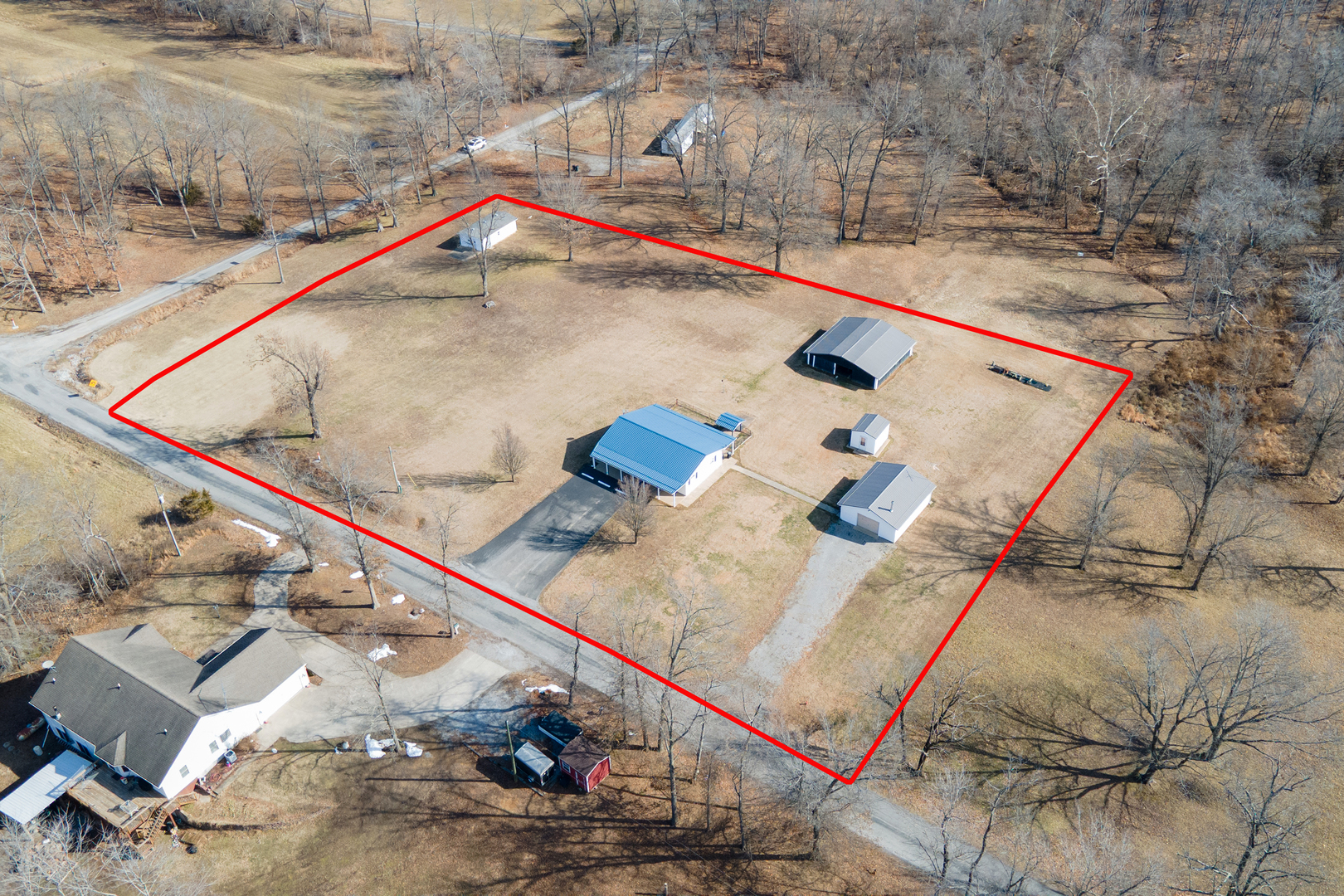 12754 Pease Road Marion, IL 62959 - Photo 2 of 43