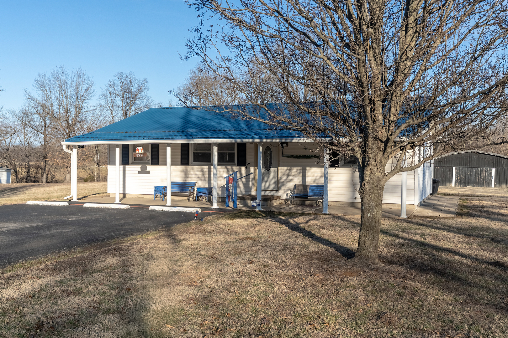 12754 Pease Road Marion, IL 62959 - Photo 4 of 43