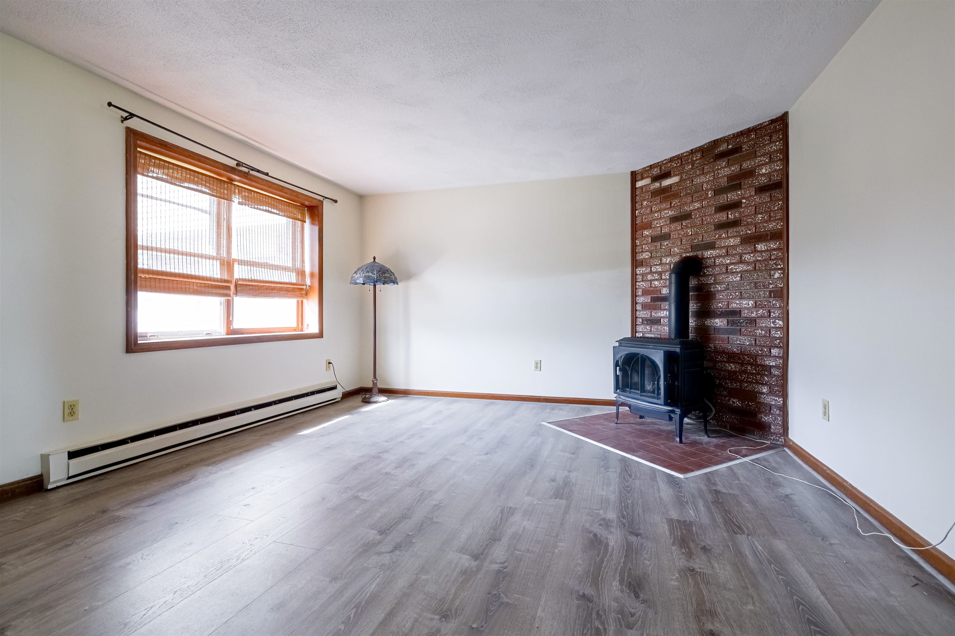 38 Stonegate Lane Derry, NH 03038 - Photo 20 of 42