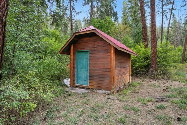 $1,500,000 | 3752 Vineyard Way, Kettle Falls, WA 99141