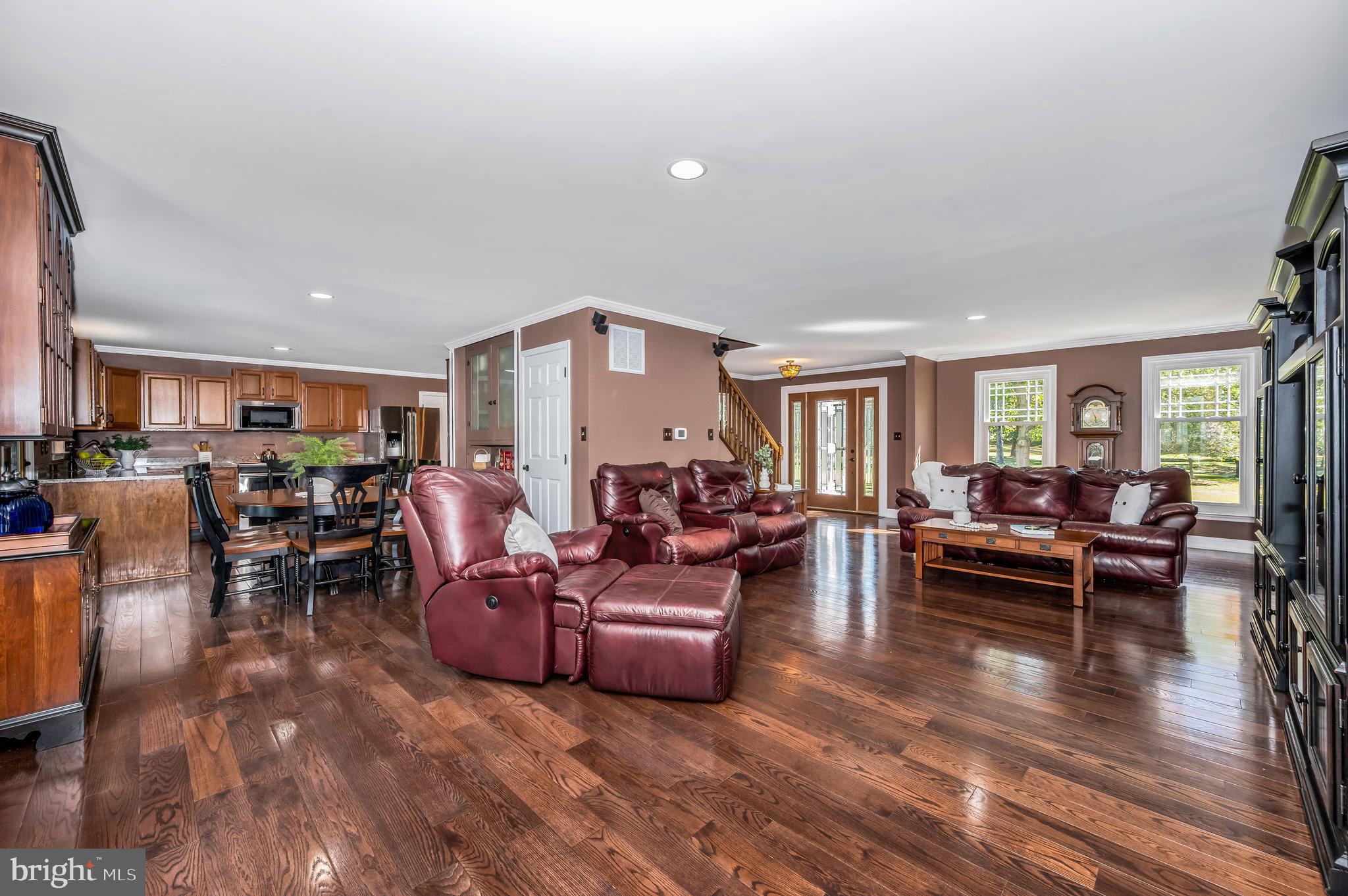7530 Mountain Laurel Road Boonsboro, MD 21713 - Photo 3 of 63 Living Room