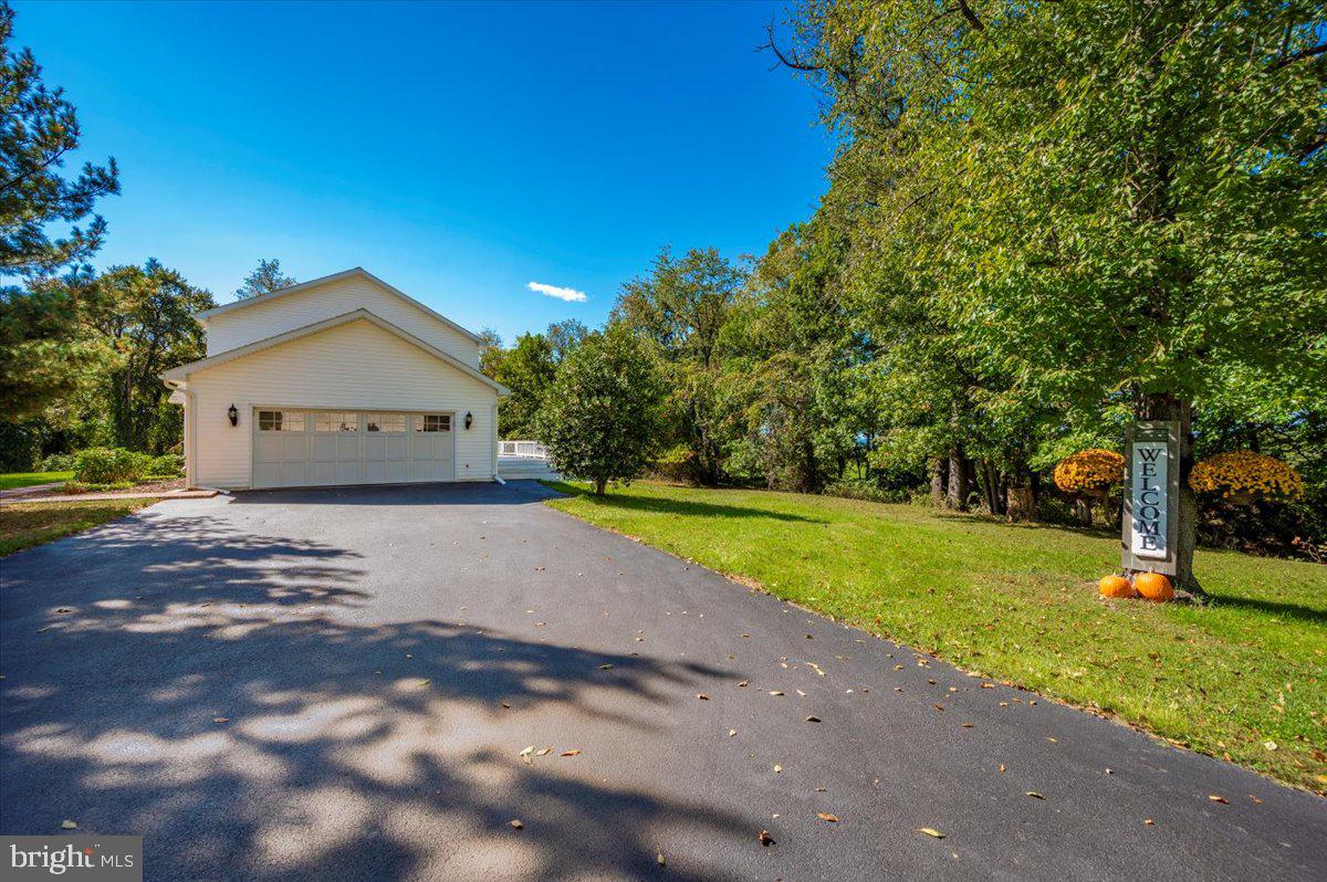 7530 Mountain Laurel Road Boonsboro, MD 21713 - Photo 42 of 63 Exterior Side