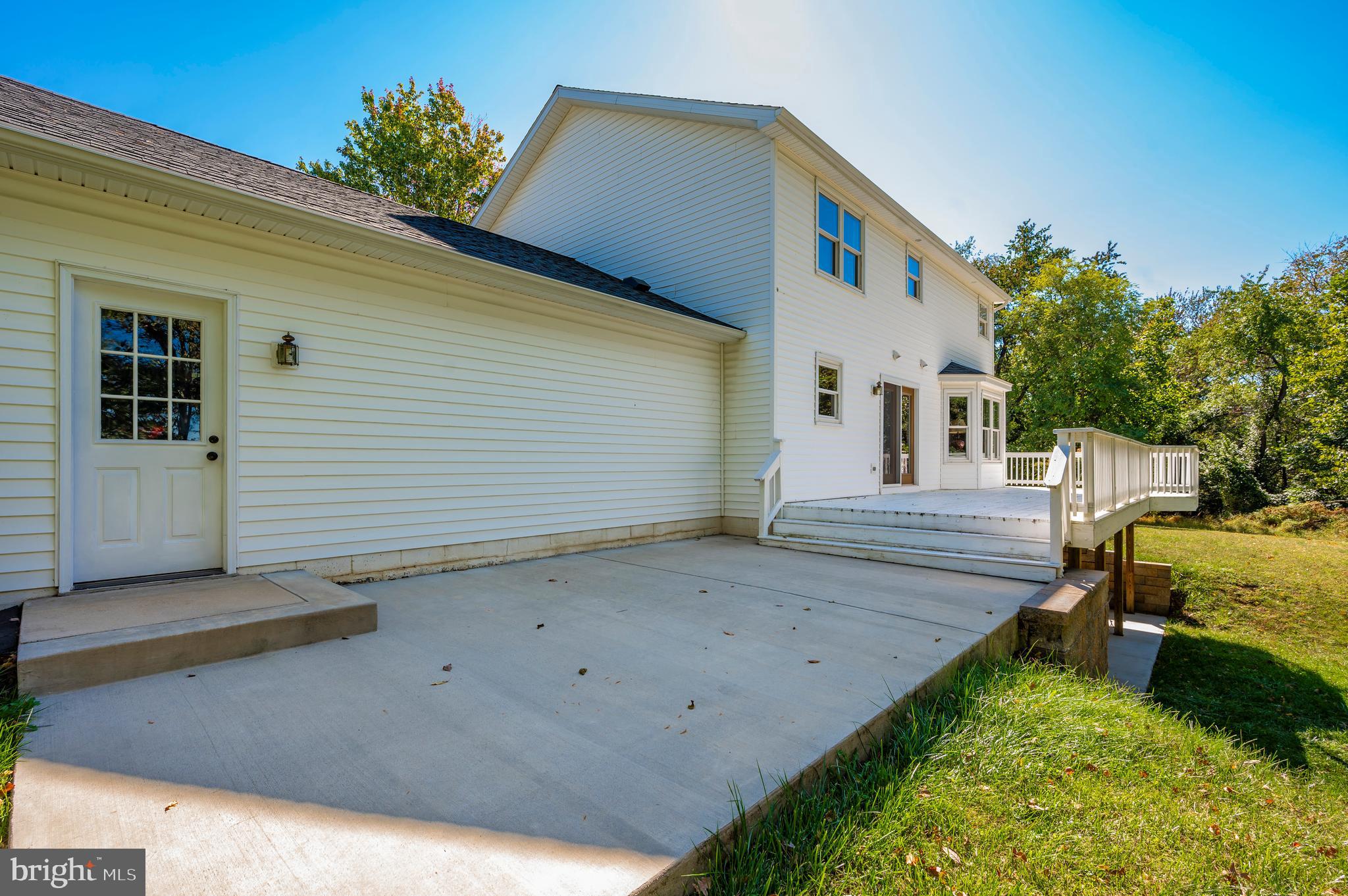 7530 Mountain Laurel Road Boonsboro, MD 21713 - Photo 45 of 63 Deck