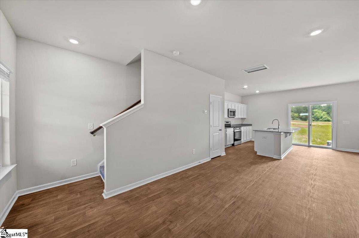 215 Islay Way Anderson, SC 29621 - Photo 13 of 20 Gallery Image 13