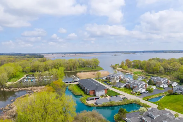 8300 Reva Bay Lane, Unit SLIP4, Fox Lake, IL 60020