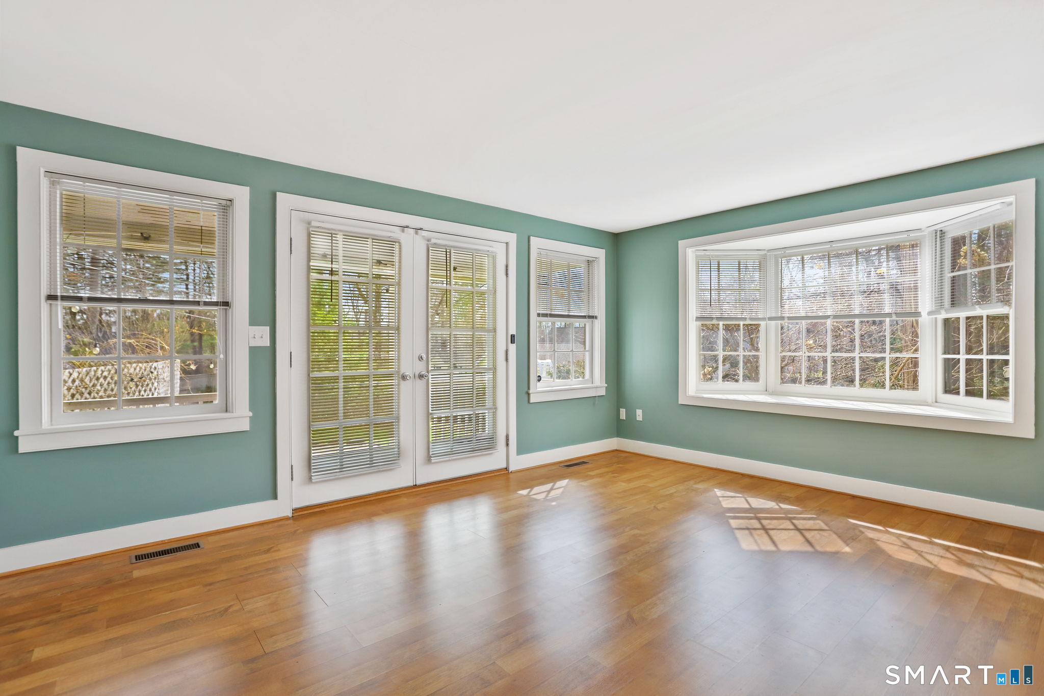 410 Wilton Road West, Unit SOUTH Ridgefield, CT 06877 - Photo 6 of 28