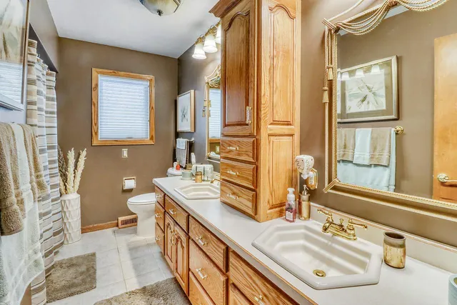 $355,000 | 1125 23rd Avenue South, Moorhead, MN 56560