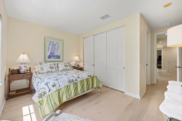 a view of a tennis court