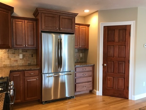 112 Dudley Road, Unit 112 Berlin, MA 01503 - Photo 3 of 26