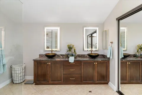 $1,499,000 | 962 Chardonney Way, Escondido, CA 92029