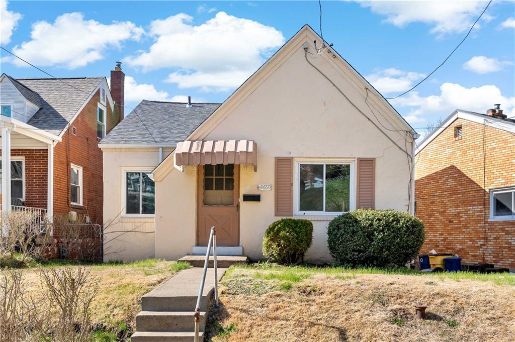 569 Loretto Road Pittsburgh, PA 15217 - Photo 1 of 30