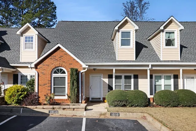 $449,900 | 1010 Sasha Lane, Roswell, GA 30075