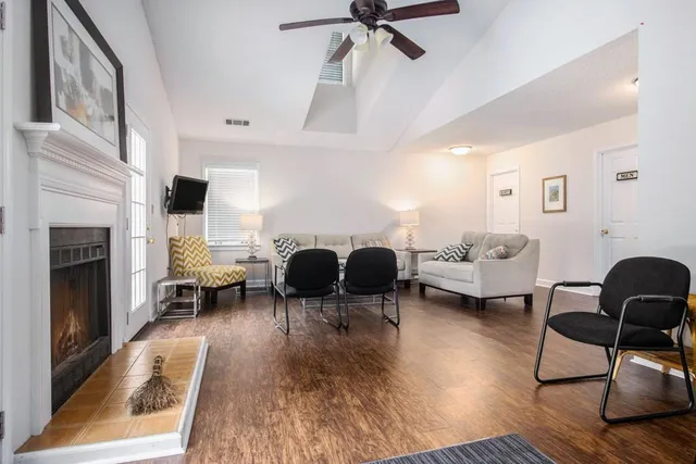 $449,900 | 1010 Sasha Lane, Roswell, GA 30075