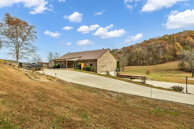 $1,399,000 | 240 Scenic Drive, Pulaski, TN 38478