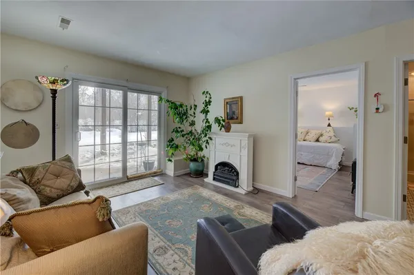 $550,000 | 11 Elm Drive, North Kingstown, RI 02852