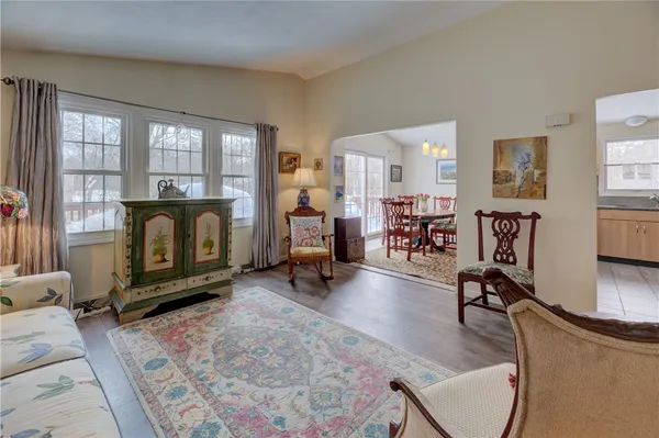 $550,000 | 11 Elm Drive, North Kingstown, RI 02852