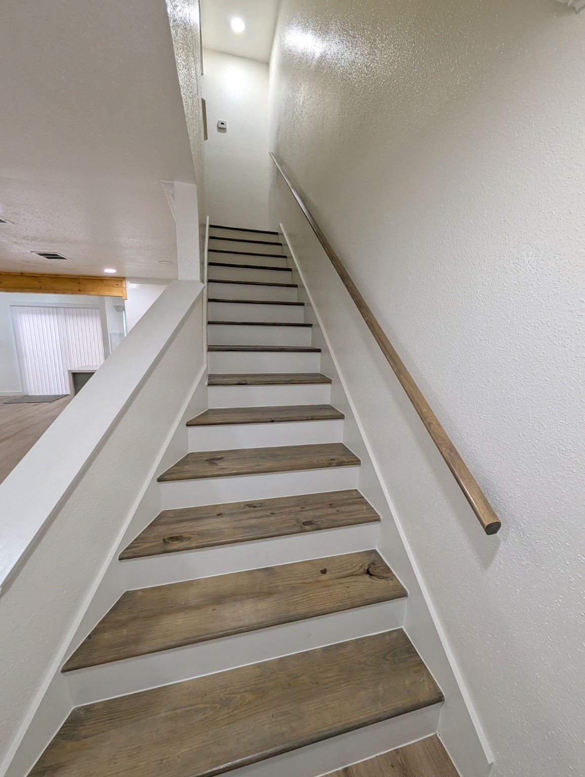 6001 Reims Road, Unit 1412 Houston, TX 77036 - Photo 21 of 28 a view of entryway